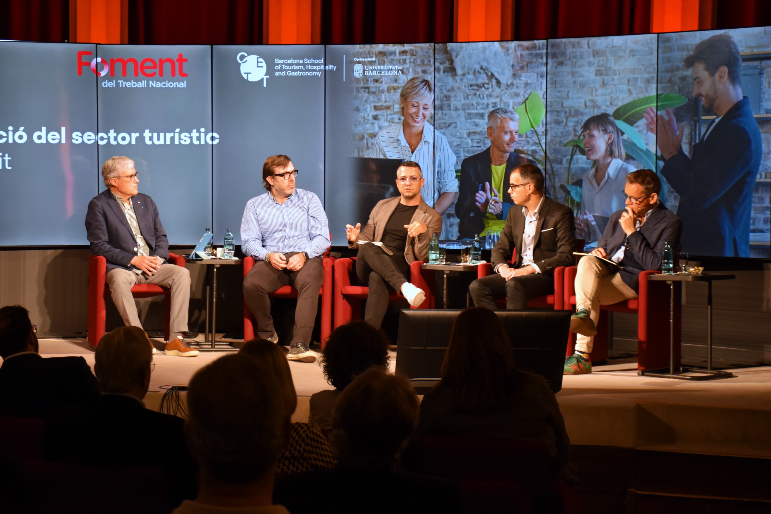 Photography from: "El futur del turisme serà digital i sostenible o no serà"  | CETT